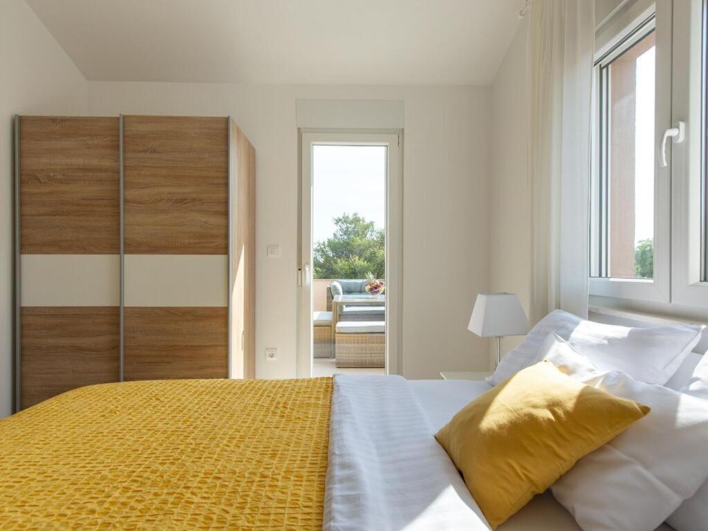 Apartmani Velic Vir Exteriér fotografie